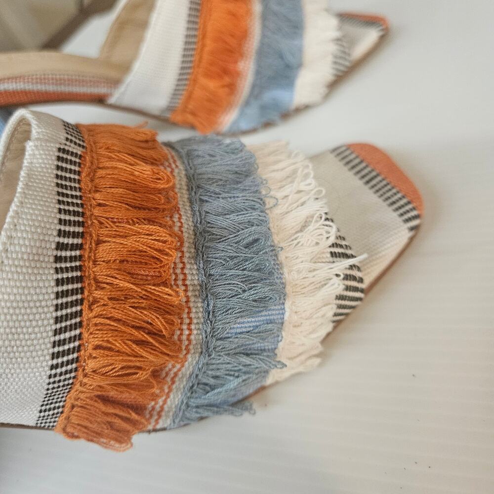 Shekudo Ilamoye Woven Fringe Block Heel Mules 9 / 39 - EUC, Color Weave 2 - Picture 4 of 11